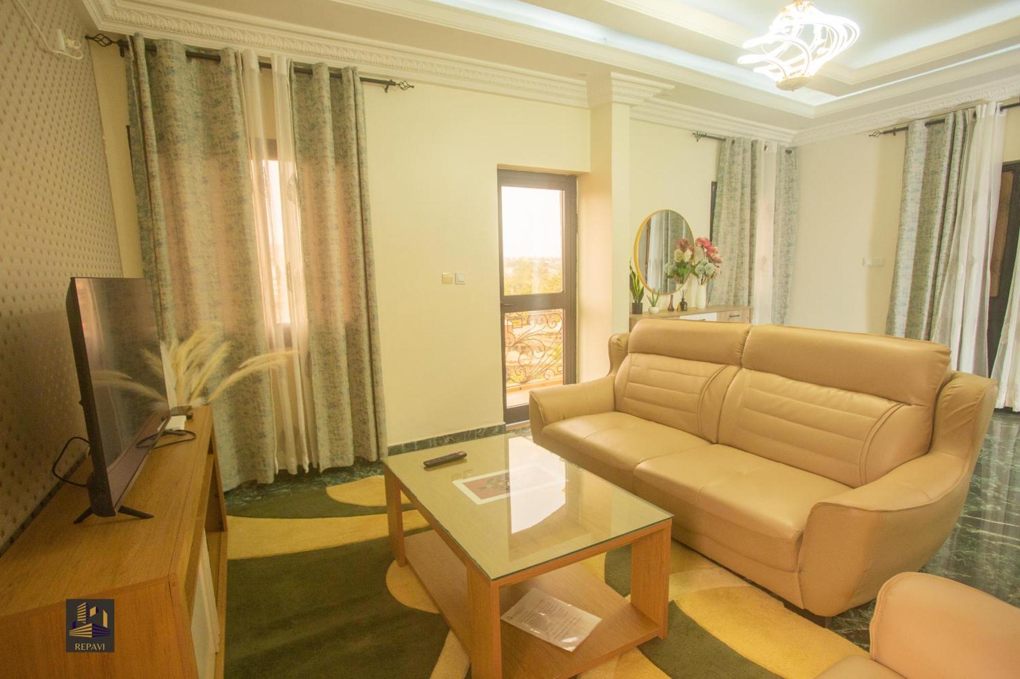 Repavi Lodge Yaoundé Dış mekan fotoğraf
