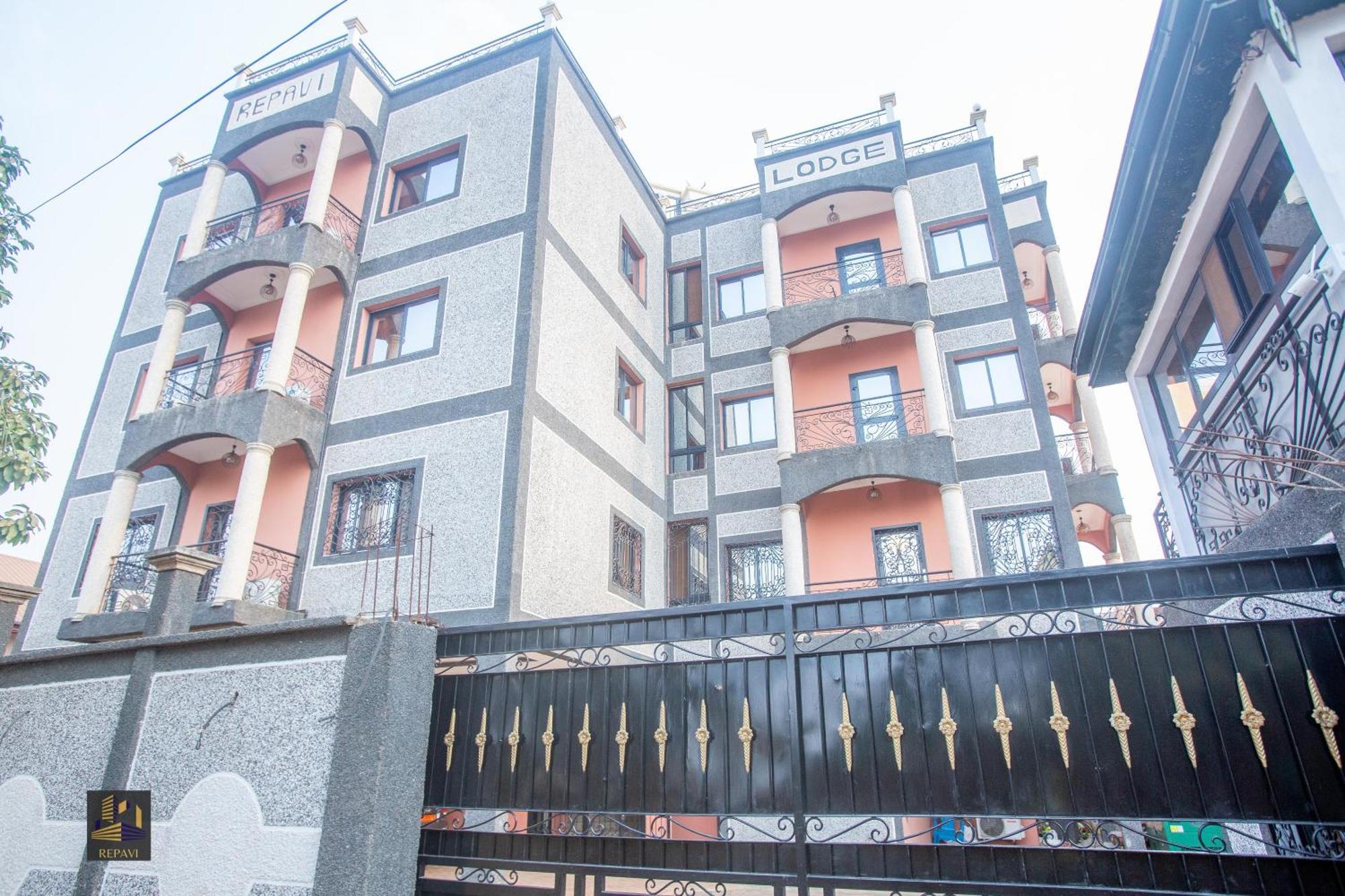 Repavi Lodge Yaoundé Dış mekan fotoğraf