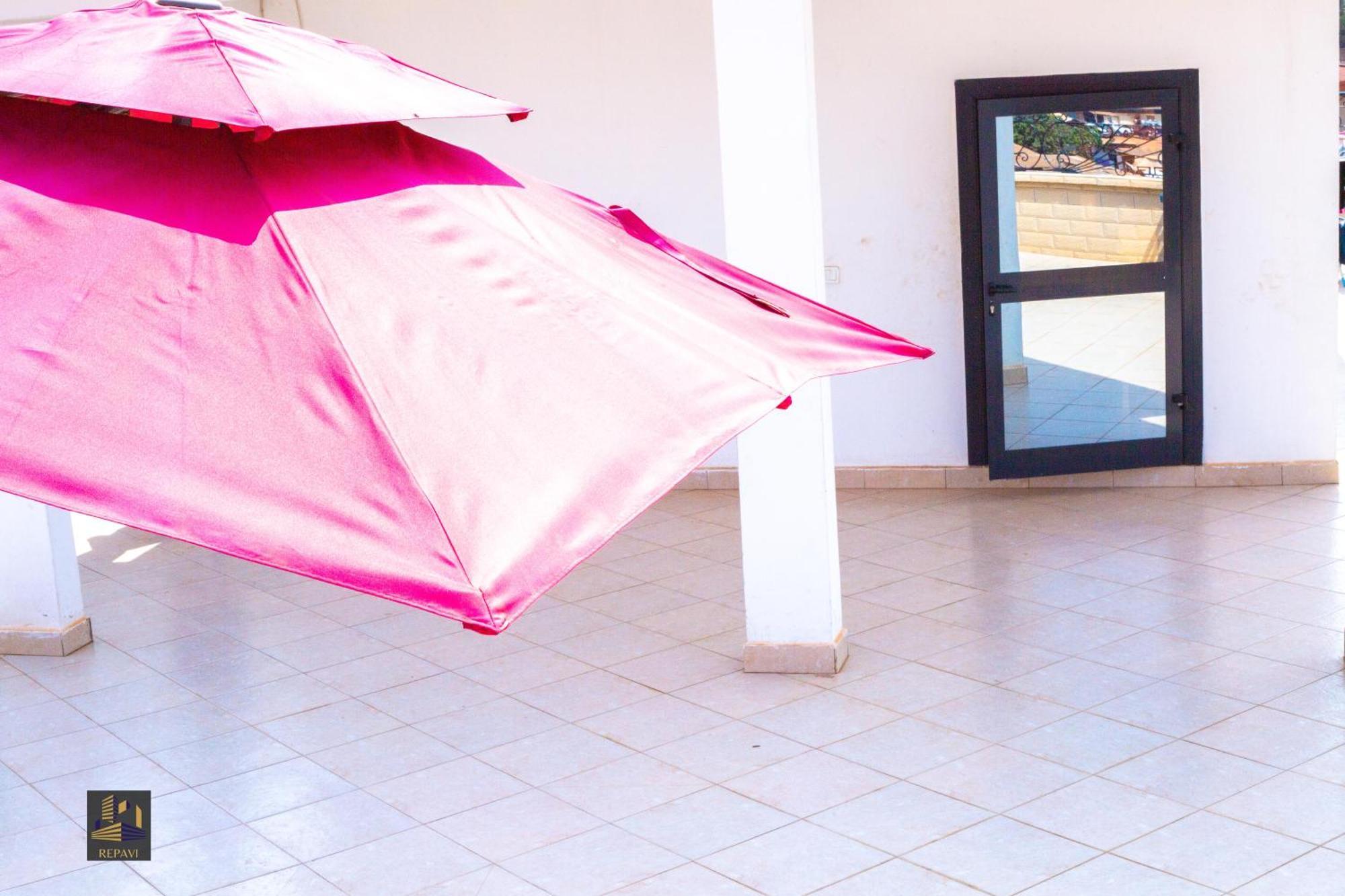 Repavi Lodge Yaoundé Dış mekan fotoğraf