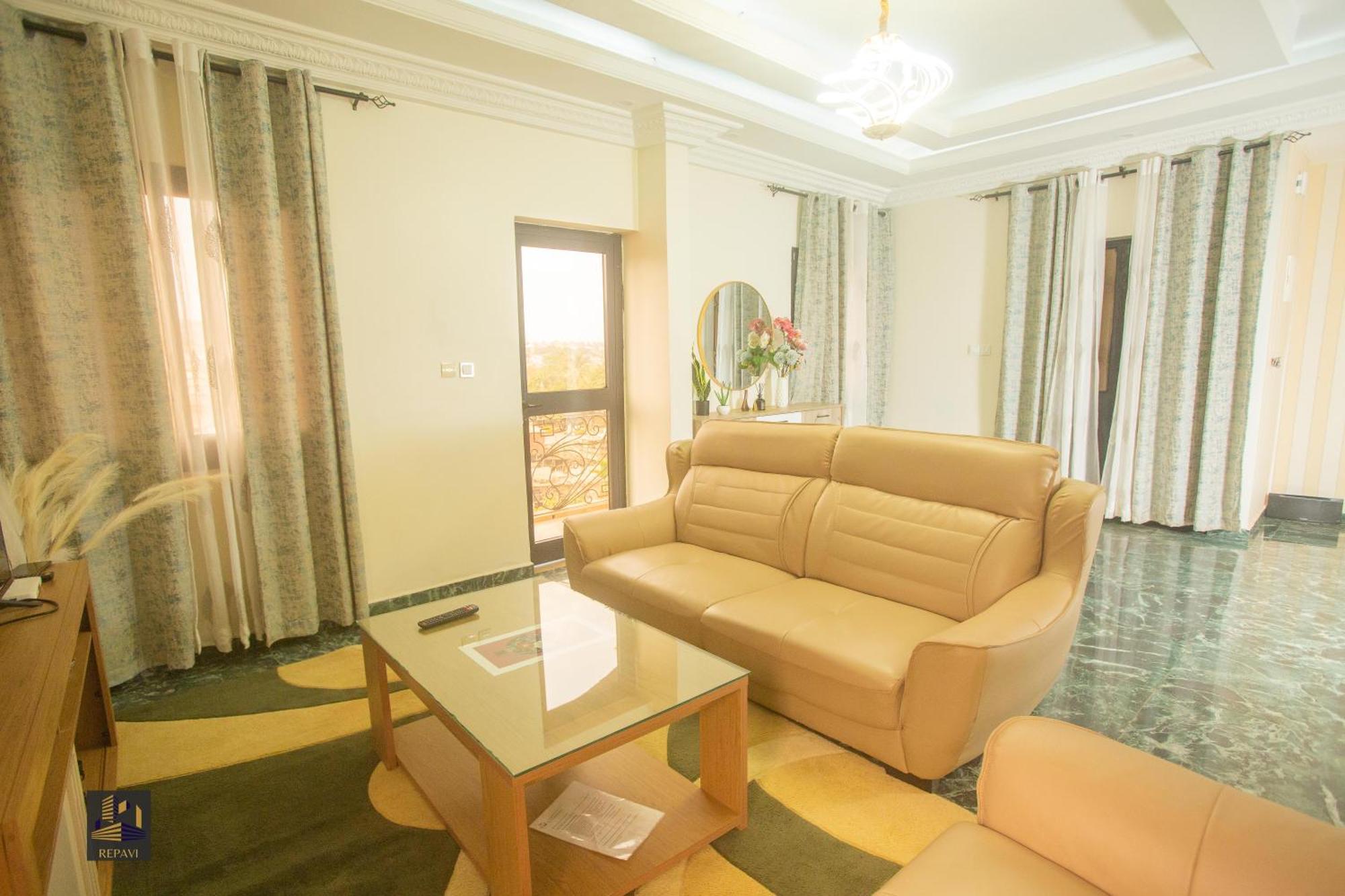 Repavi Lodge Yaoundé Dış mekan fotoğraf
