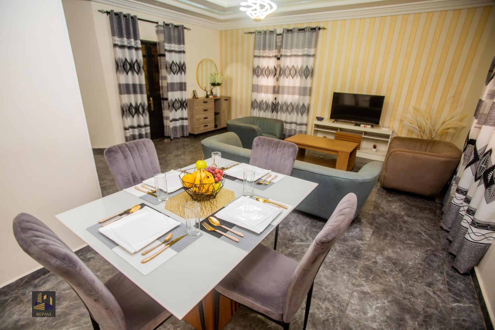 Repavi Lodge Yaoundé Dış mekan fotoğraf