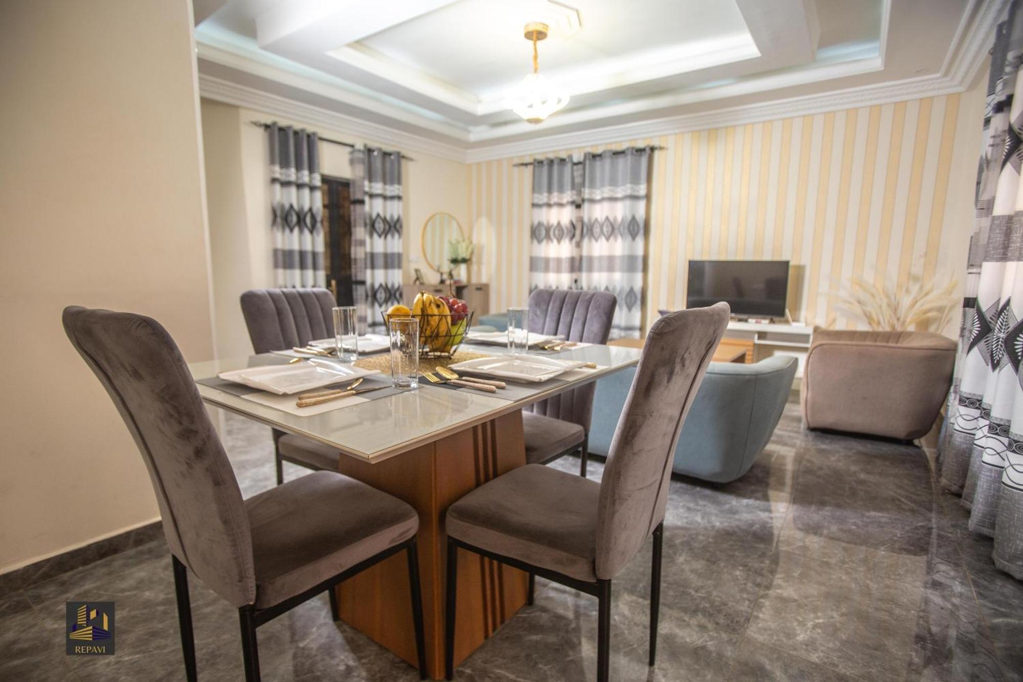 Repavi Lodge Yaoundé Dış mekan fotoğraf
