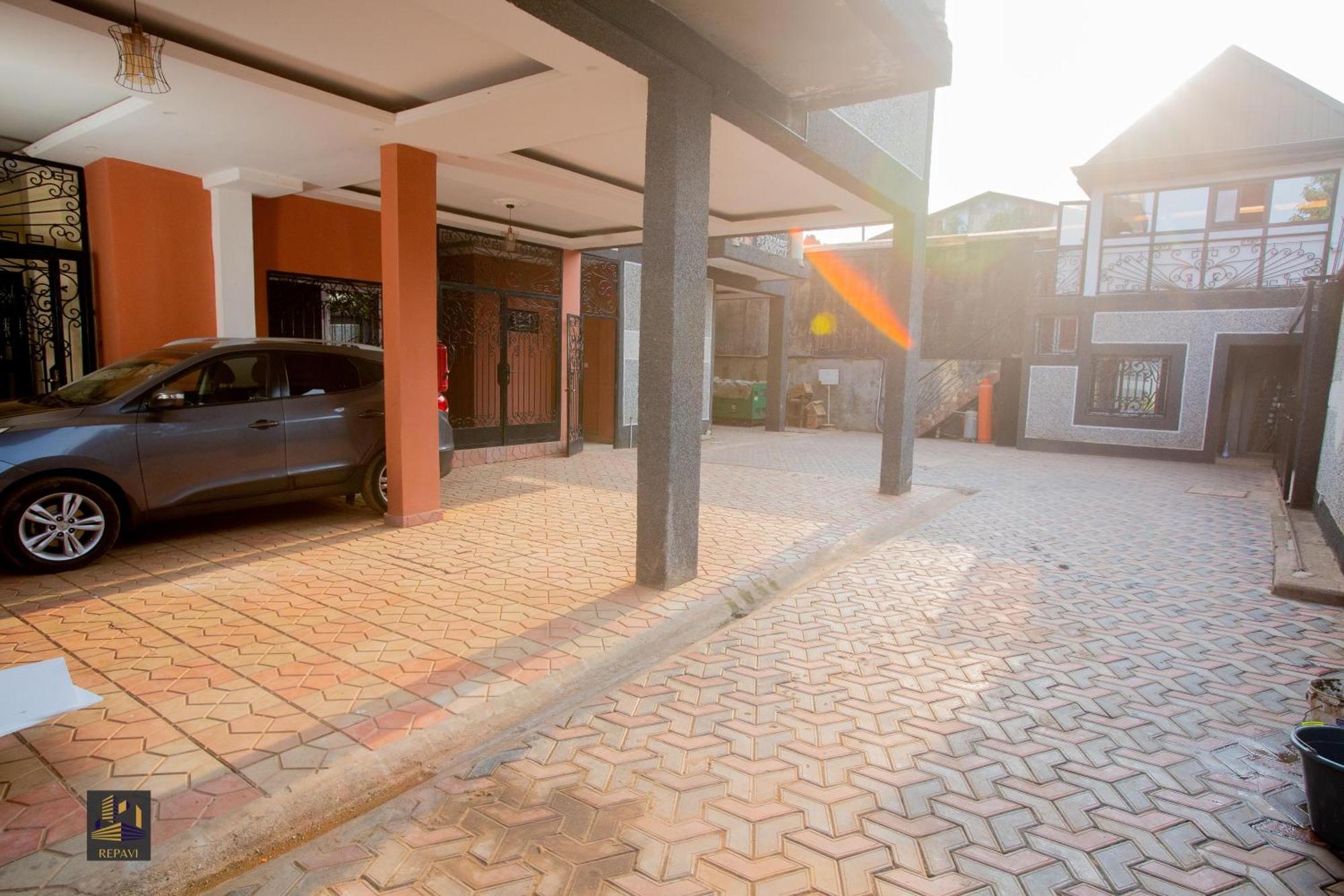 Repavi Lodge Yaoundé Dış mekan fotoğraf