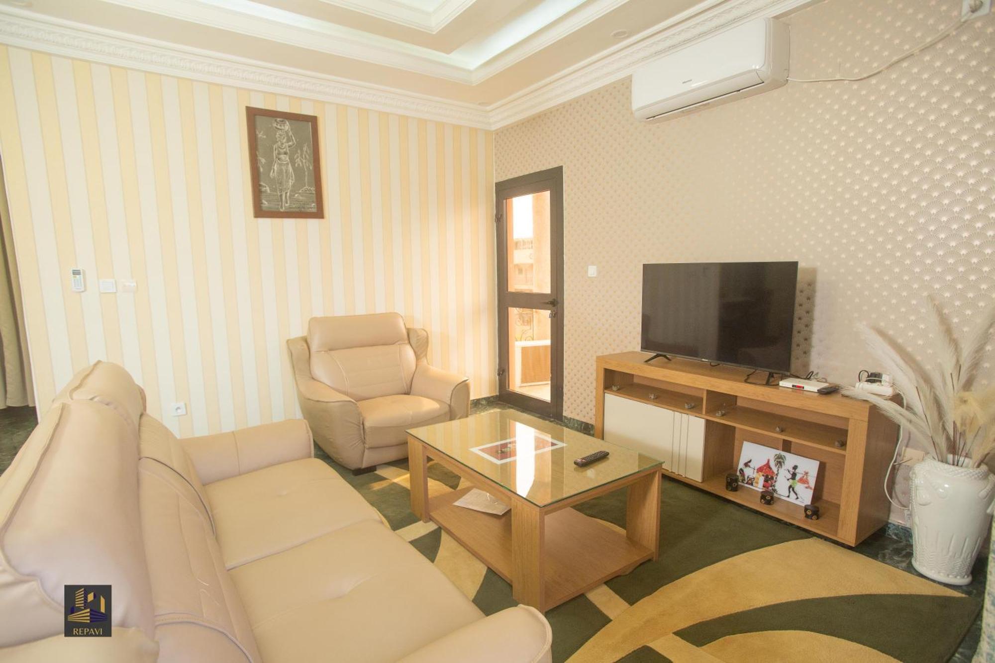 Repavi Lodge Yaoundé Dış mekan fotoğraf