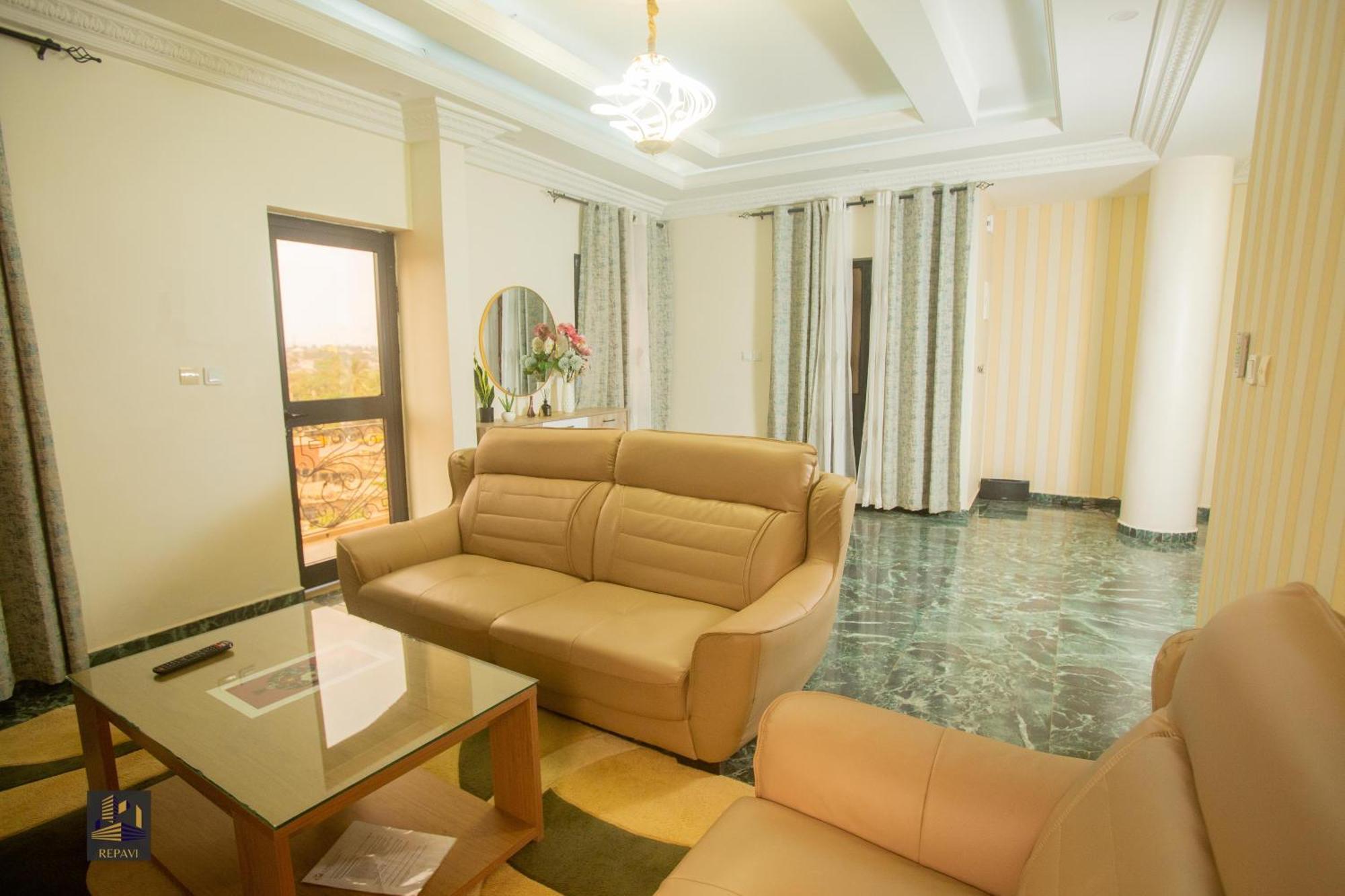 Repavi Lodge Yaoundé Dış mekan fotoğraf